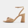 Angelknot Riemchensandale mit Blockabsatz Angelknot Riemchensandale mit Blockabsatz