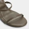 Avelinda Pantolette mit Absatz