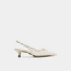 Azaro Slingback-Sandale mit Kitten-Absatz
