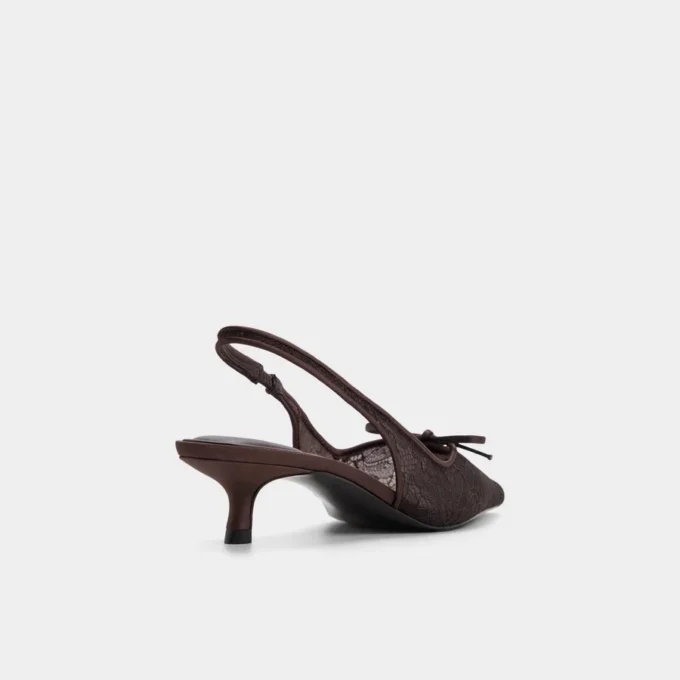 Azaro Slingback-Sandale mit Kitten-Absatz