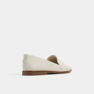 Caraelia Loafer