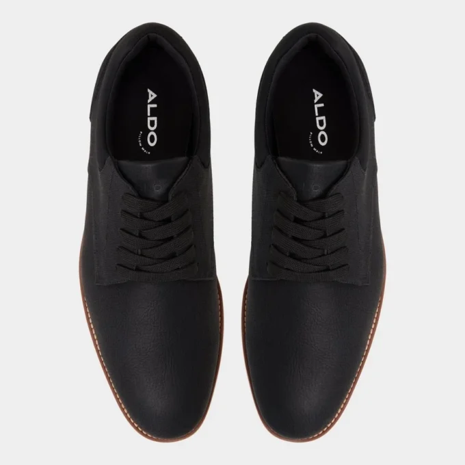 Corby Oxford-Schuh