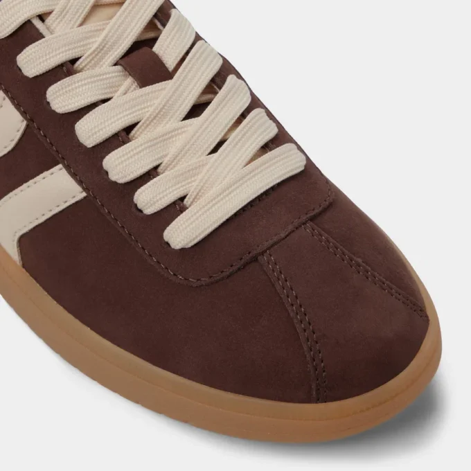 Chicsneaker Low-Top-Sneaker, Cup-Sohle Chicsneaker Low-Top-Sneaker, Cup-Sohle