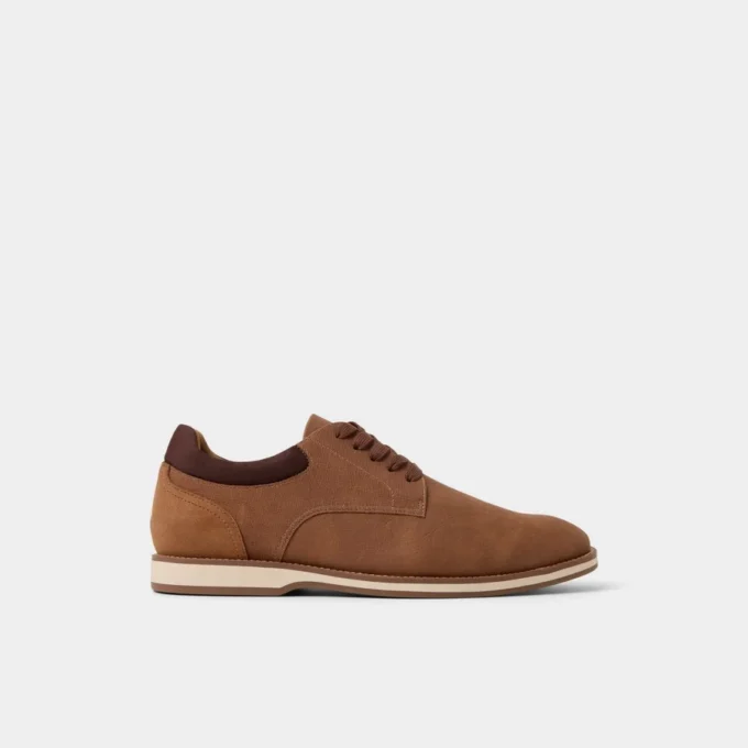 Corby Oxford-Schuh