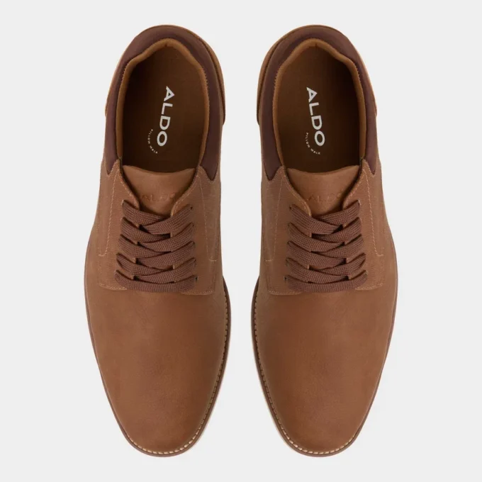 Corby Oxford-Schuh
