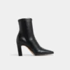 Cybele Stiefeletten, Blockabsatz