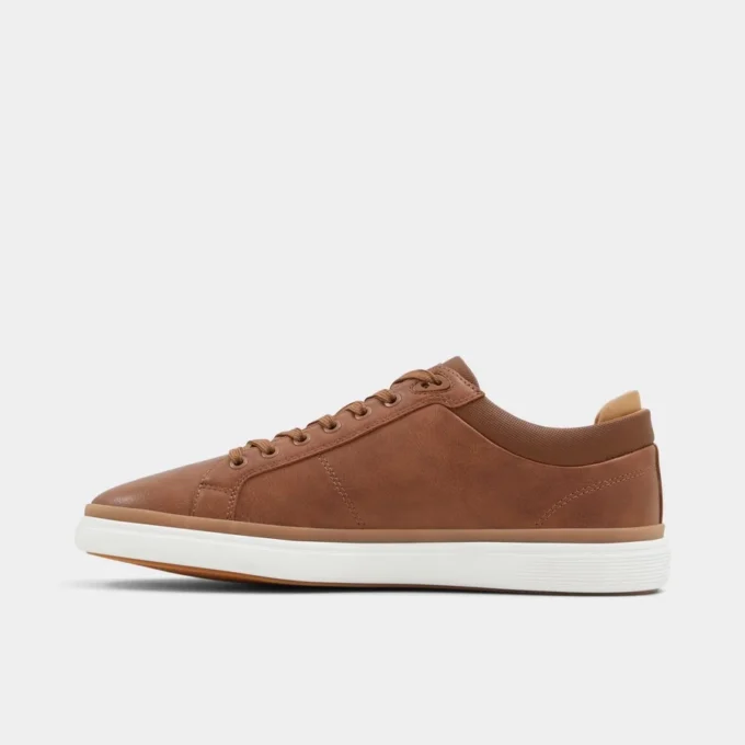 Finespec Low-Top-Sneaker, Cup-Sohle Finespec Low-Top-Sneaker, Cup-Sohle