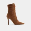 Gameplay-Stiefeletten, Stiletto-Absatz