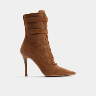 Gameplay-Stiefeletten, Stiletto-Absatz