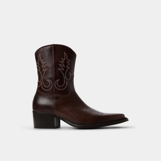 Guthrie Stiefeletten, Blockabsatz