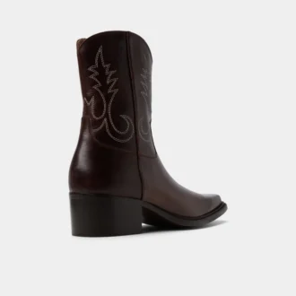 Guthrie Stiefeletten, Blockabsatz