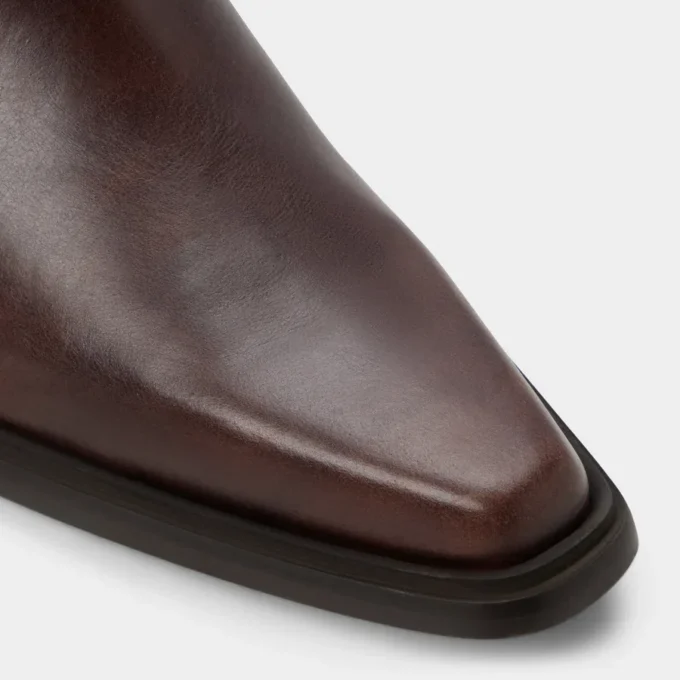 Guthrie Stiefeletten, Blockabsatz