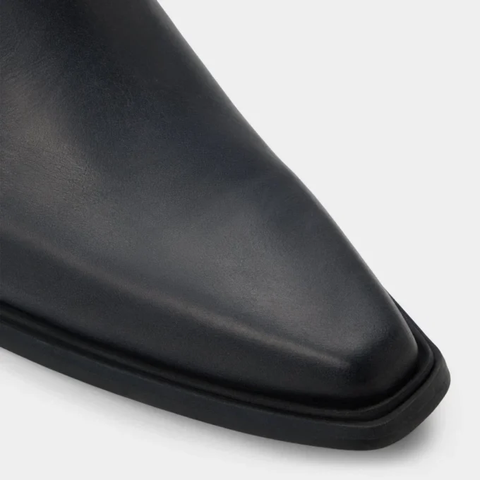 Guthrie Stiefeletten, Blockabsatz
