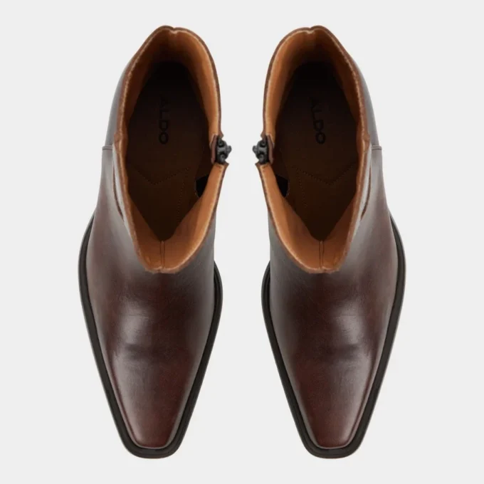 Guthrie Stiefeletten, Blockabsatz