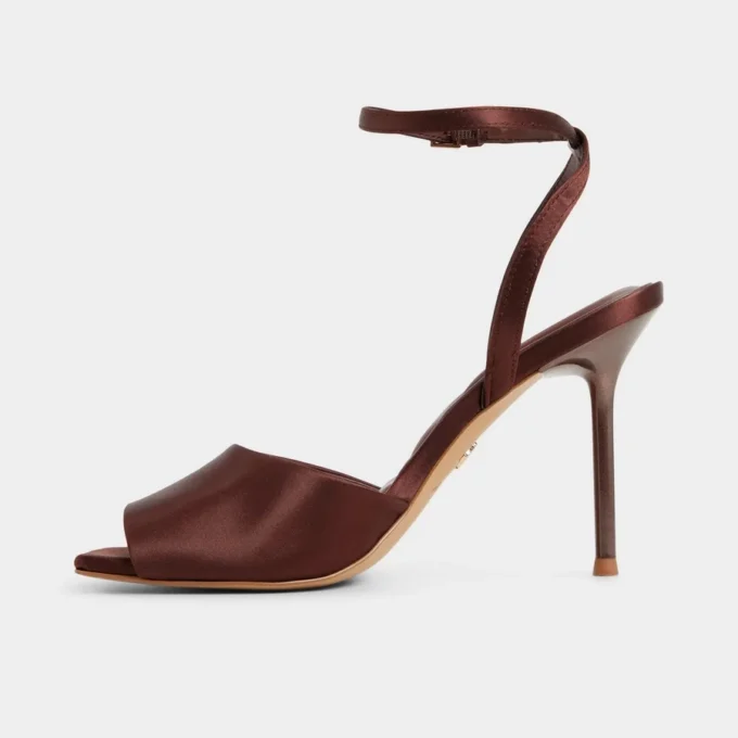 Kaiasien Riemchensandale mit Absatz, Stiletto-Absatz