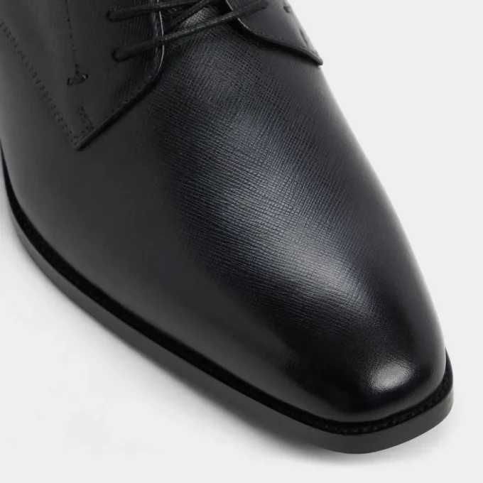 Lewistown Oxford-Schuh