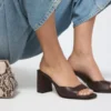 Lisia Pantolette mit Absatz, Blockabsatz