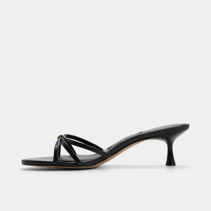 Madalyn Pantolette mit Kitten-Absatz, Kitten-Absatz