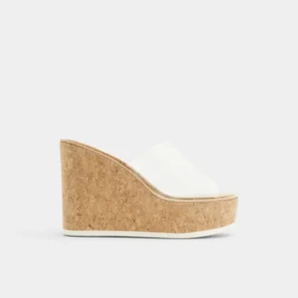 Midsommar Keilsandalette, Keilabsatz