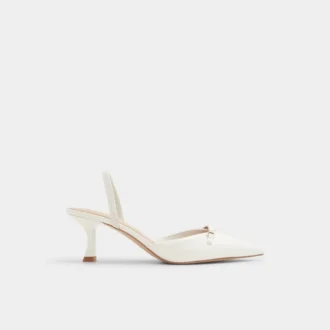 Nailah Slingback mit Kitten-Absatz, Kitten-Absatz