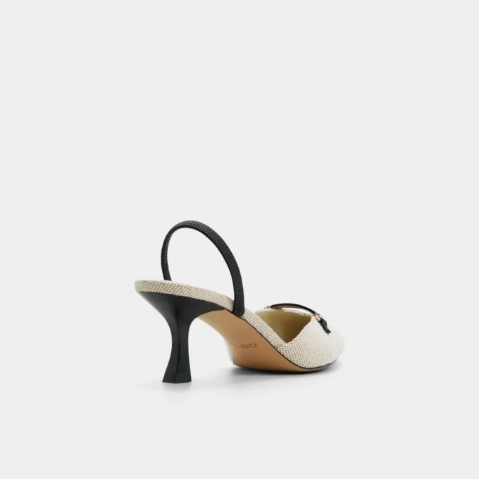 Nailah Slingback mit Kitten-Absatz, Kitten-Absatz