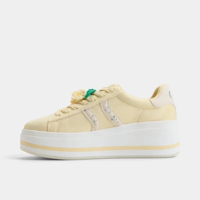 Paotlan Sneaker, Plateau