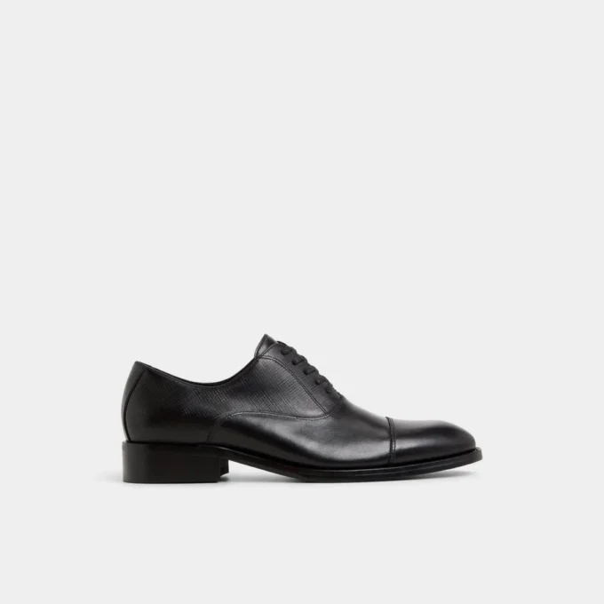 Reece Oxford-Schuh