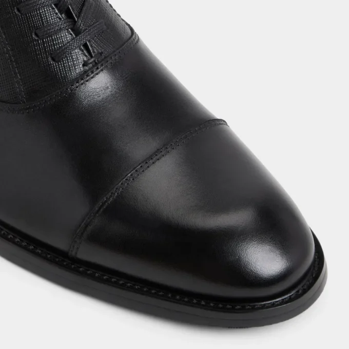 Reece Oxford-Schuh