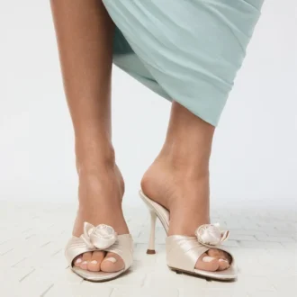 rosalina pantolette mit absatz stiletto absatz 2 1 330x330 - Rosalina Pantolette mit Absatz, Stiletto-Absatz