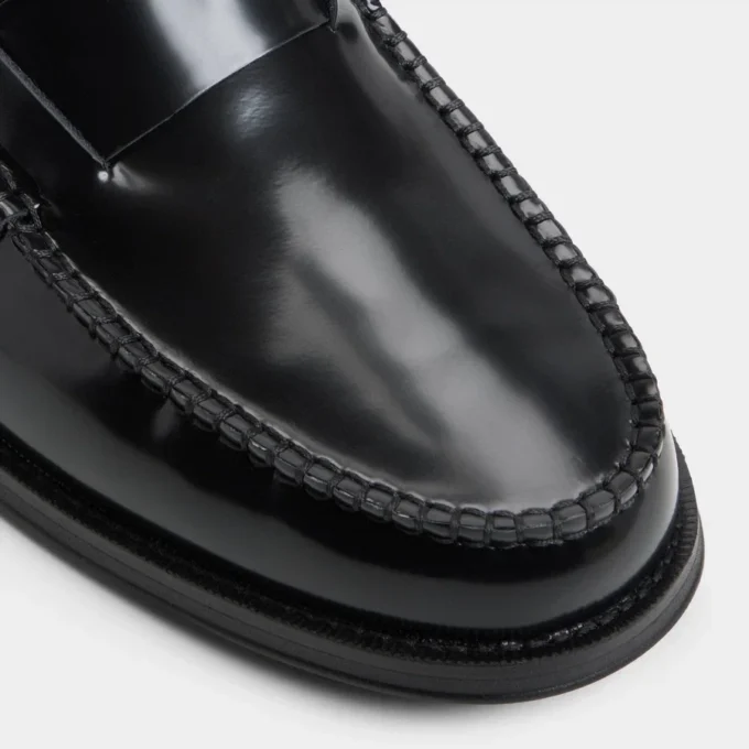 Tides Loafer